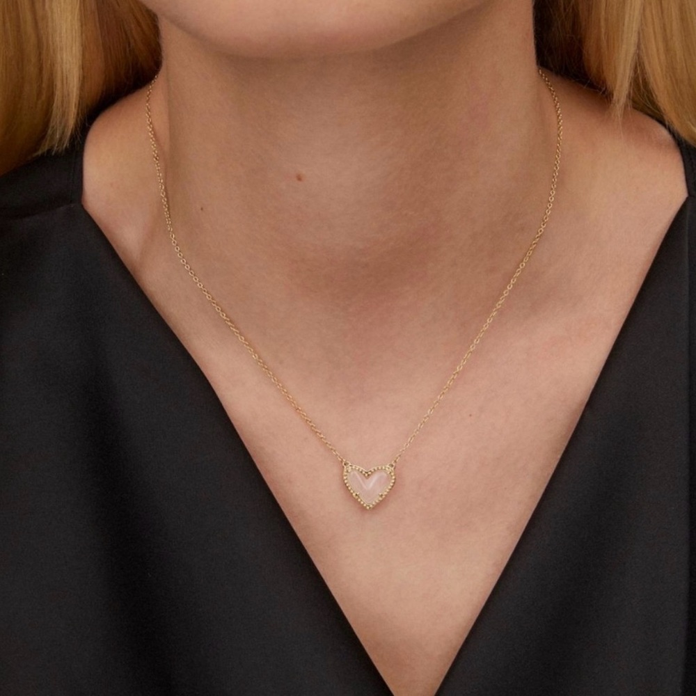 NWT Kendra Scott Ari Heart Gold Pendant Necklace in Rose‎ Quartz - Picture 5 of 9